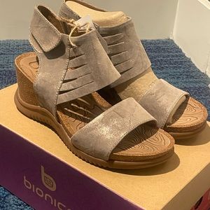 Bionica Womens Gracen